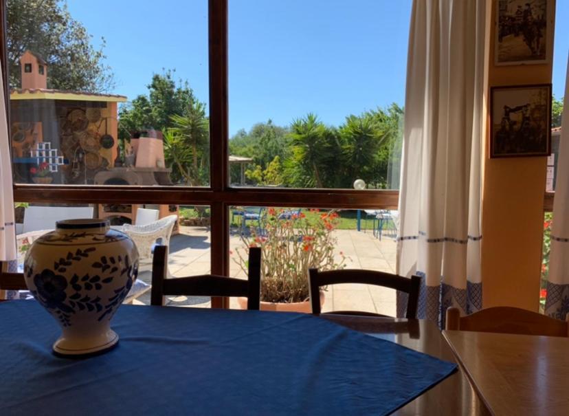 Il Bouganville Oristano Buitenkant foto
