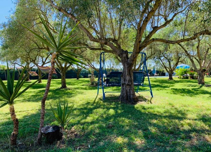 Il Bouganville Oristano Buitenkant foto