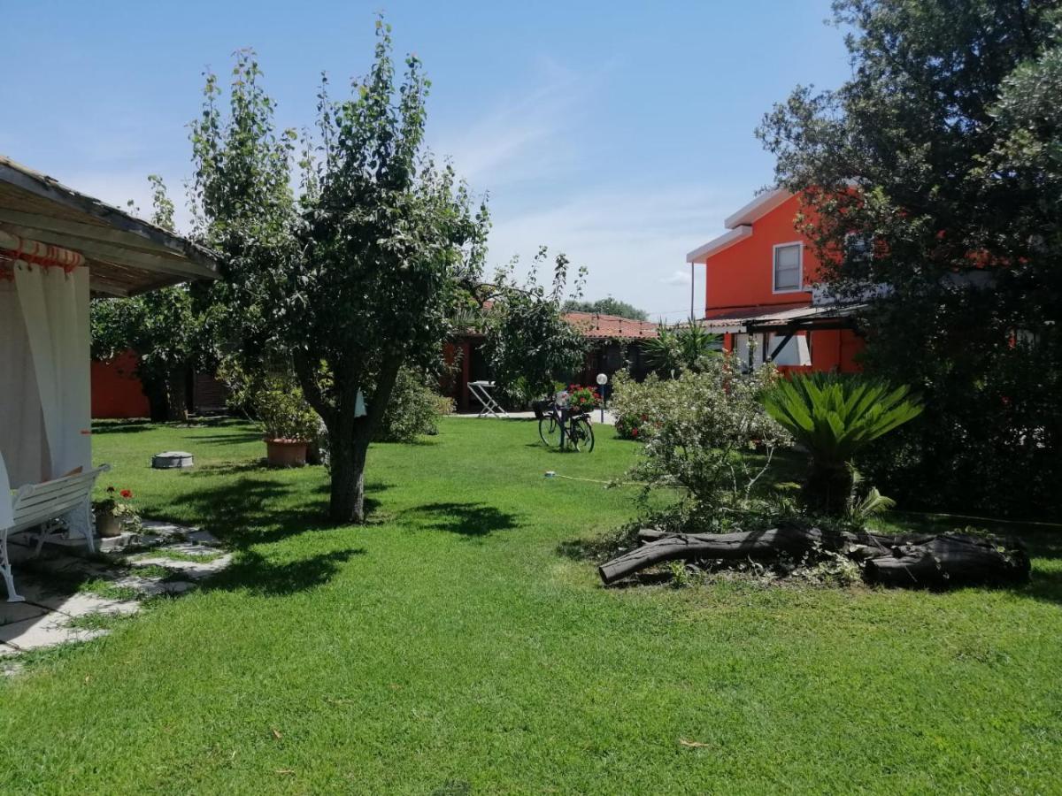 Il Bouganville Oristano Buitenkant foto