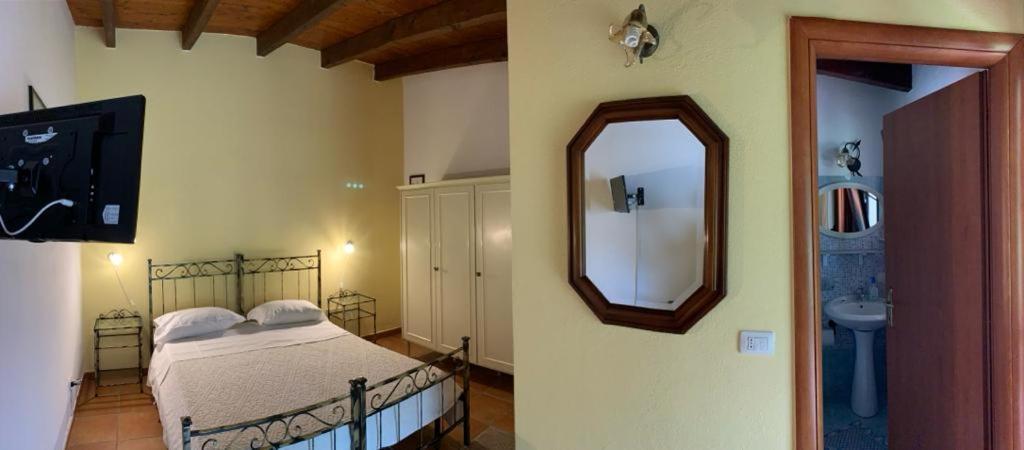 Il Bouganville Oristano Buitenkant foto